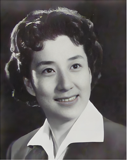 《海港》李丽芳:车祸、患癌全赶上了,嫁平凡丈夫,儿子是厨师