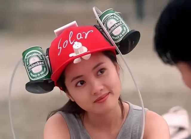 太美了!香港大尺度“三级片”《蜜桃成熟时》画面唯美,你看过吗