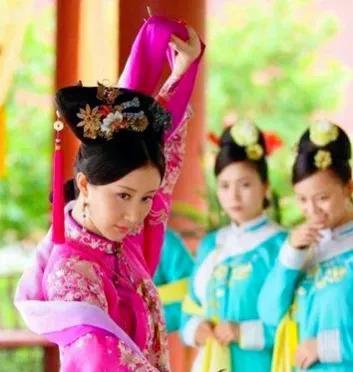 《宫锁珠帘》云嫔，一生求爱，终于等到他的爱可惜却因误会错失