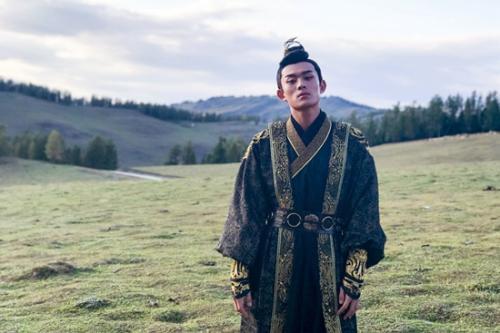 刘润南《太古神王》反差萌 逗比暖男秒变“权谋家”