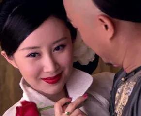 《宫锁珠帘》云嫔，一生求爱，终于等到他的爱可惜却因误会错失