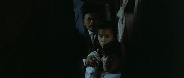 1987年，成龙开拍《A计划续集》，没有洪金宝和元彪，依然很经典