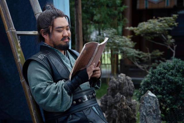 “大聪明”被宣传成电影的主角,剧方:我承认我有赌的成分