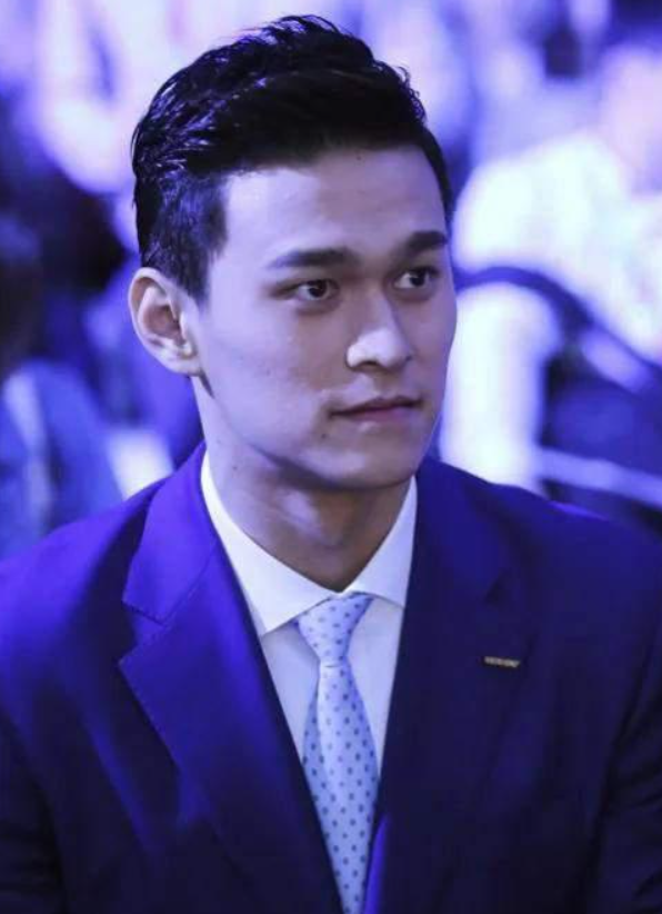 从“全民偶像”到被喊“禁赛8年”，孙杨到底做错了什么？