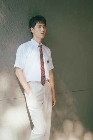 施柏宇《夏日最后的秘密》再扮高中生 程予希、林子闳陷三角关系