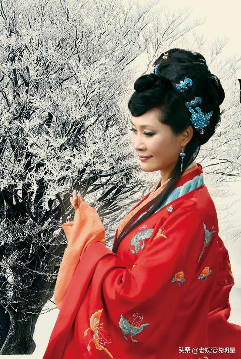 于文华:出身农村,父亲60岁生下她,母亲去世后患抑郁症