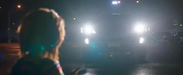 时隔31年，这部血浆恐怖片又回来了