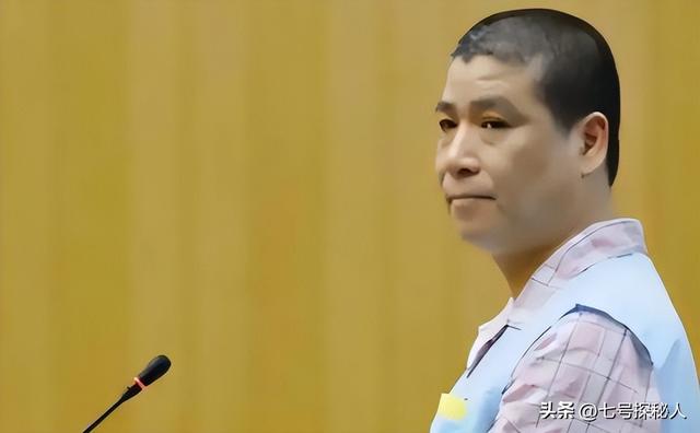 温州富婆胡洁,前脚送巨贪前夫进监狱,后脚嫁周立波,将其宠成宝