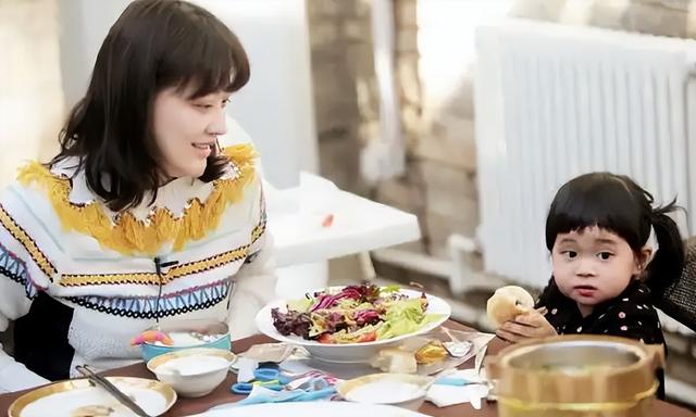 梅婷:从中戏退学的叛逆狠人,却成了荧幕上的贤妻良母