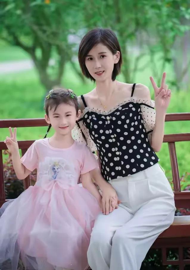 太可惜了33岁网红圈刘美丽结肠离世,死因曝光 最后骨瘦如柴