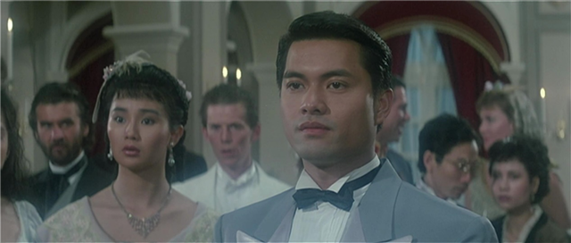 1987年，成龙开拍《A计划续集》，没有洪金宝和元彪，依然很经典