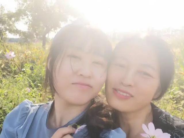 你好，“贾晓玲”