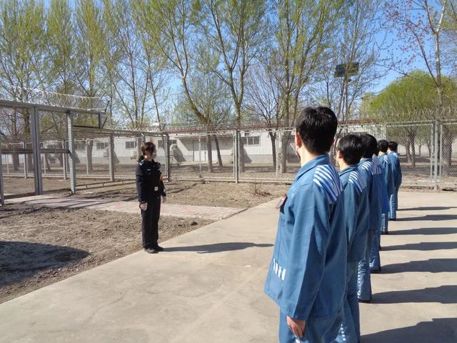 你好，“贾晓玲”