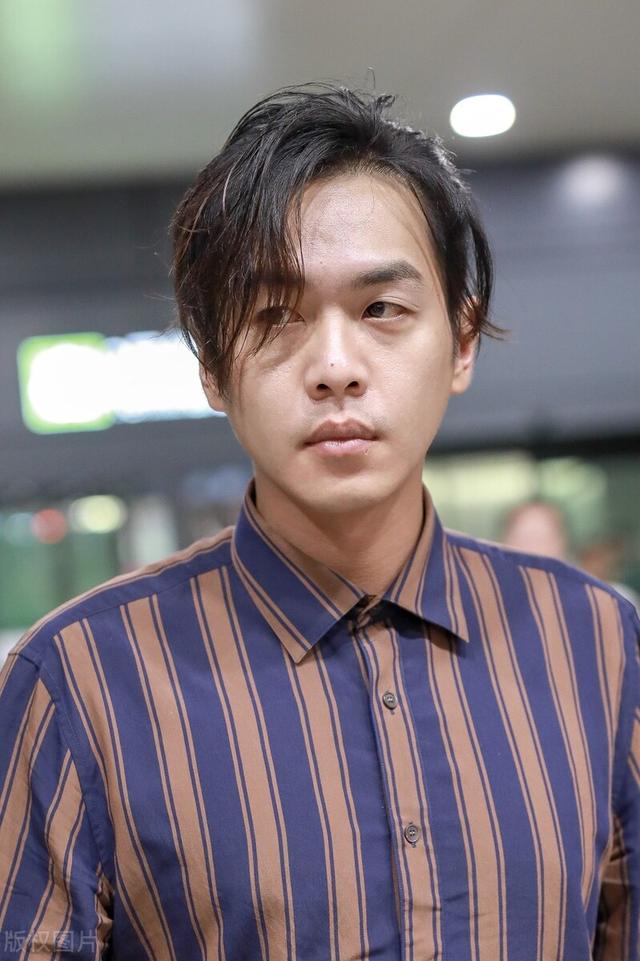 张若昀的神秘生母，和父亲给他带来的“异父异母”弟弟