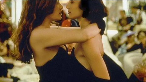 九首音乐九段激情,作为十大禁片之首,《九歌》到底演了些啥