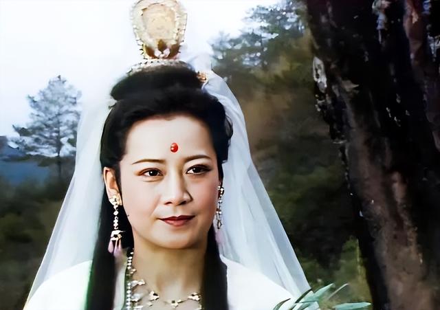 唐僧成佛后，为何排名在观音之前？你看看排名在如来前面的是谁？