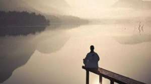 杯子联想20个(有人向禅师请教，禅师却不停地向已满的杯子里倒水)