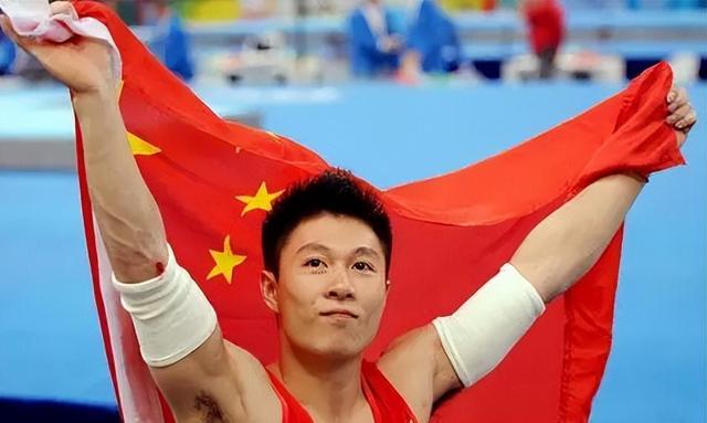 李安琪：嫁给体操王子李小鹏13年，却成了他形象上最大的“黑点”