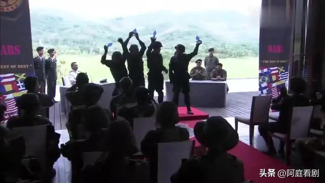 油嘴滑舌的蒋小鱼，为什么能够领导鲁炎、张冲