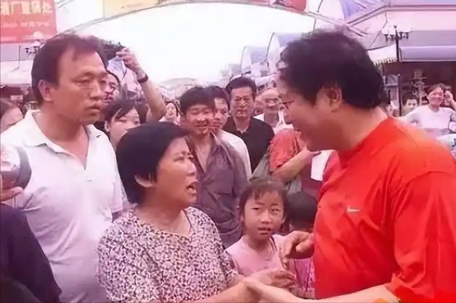 刘肃：她是牛群前妻，50岁提出离婚，不要家庭不要孩子活出自我