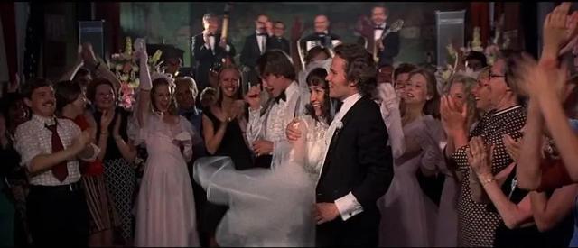 片长3个小时的战争片，我一口气看完，不舍得快进1秒钟