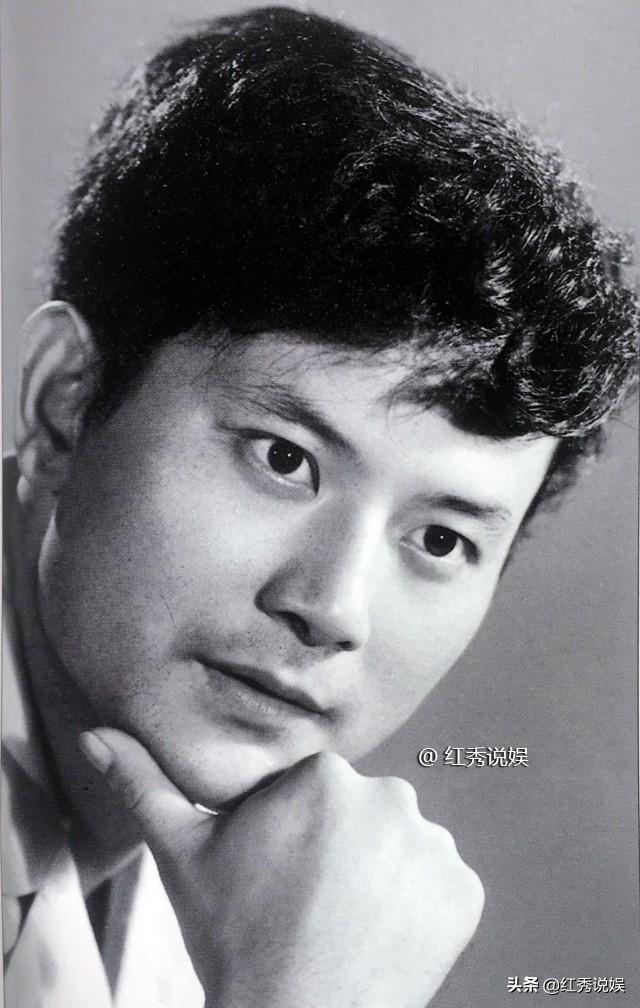 老照片:上影厂33位老演员 出生于50年代 其中8位美女走出3位影后