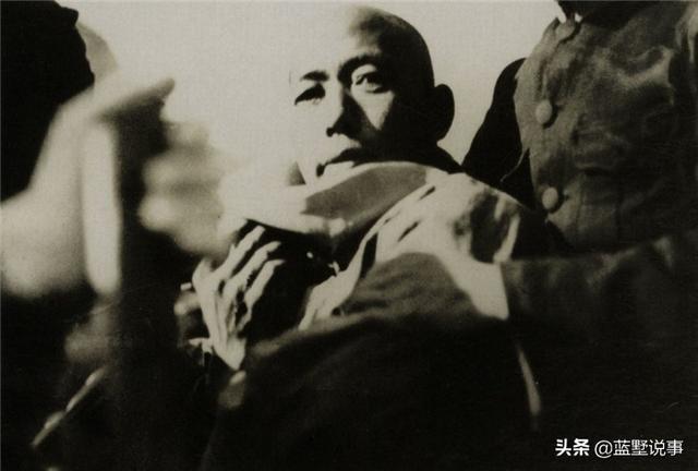 清末民国的深牢大狱:被游街的绑匪,看守所门前打探消息的民众