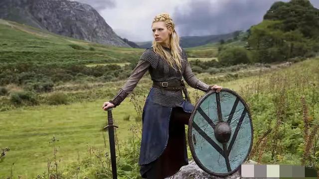 够“黄暴”，够刺激，《斯巴达克斯》也无法媲美，这部美剧够劲