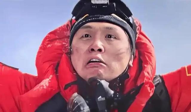 容貌不逊于沈腾,才华不弱于董成鹏,张子栋缘何始终难以走红呢?