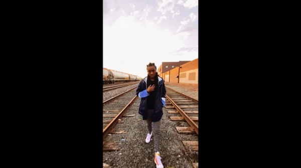 “黑人命也是命”怒火中，他们在唱这些歌