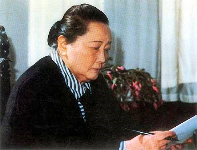 宋庆龄无数次设想：妹妹美龄回大陆该怎样接待？可最终未能如愿