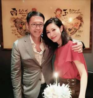 许晋(许晋干：身为船王家族继承人却因病去世，弟弟许晋亨坐拥百亿家产)