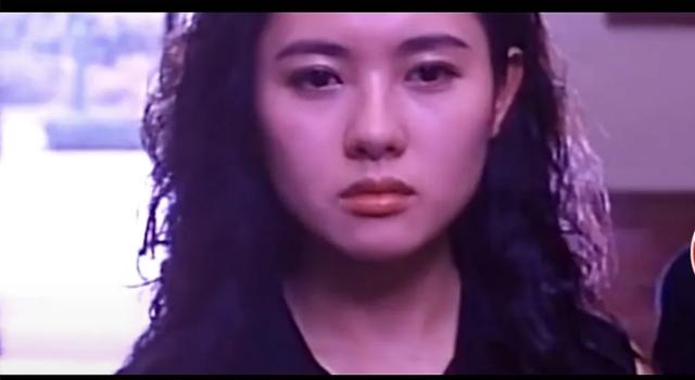 太美了!香港大尺度“三级片”《蜜桃成熟时》画面唯美,你看过吗