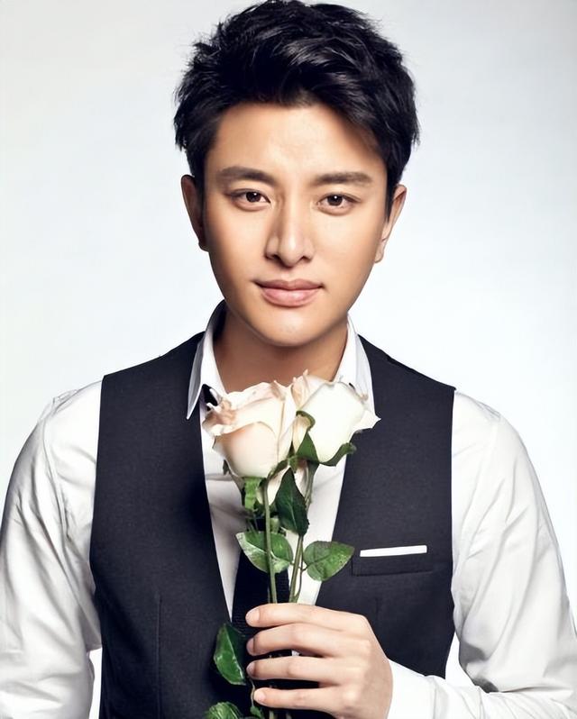 李小璐的母亲张伟欣:女儿离婚我心疼,盼望他们为了孩子复合