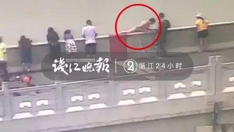 这张“不雅照”，走红了