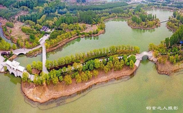 春欲尽日迟迟,花未谢踏春时 五一长假哪里去,看看济阳澄波湖