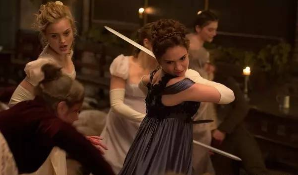 束胸衣,白大腿,打完僵尸就亲嘴