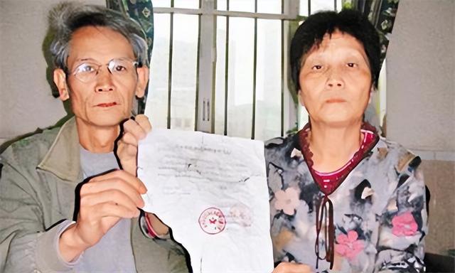 深圳钉子户蔡珠祥：夫妻联手得1700万拆迁款，分完钱后妻离子散