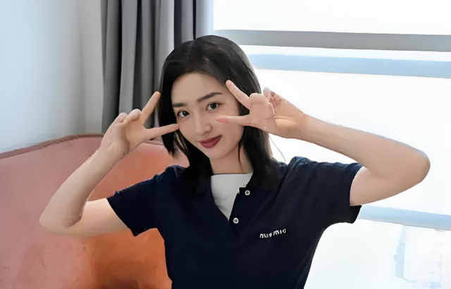 “万人迷”陈好，30岁嫁给二婚刘海峰，婚后连生3胎如今幸福不己