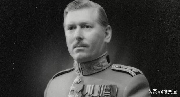 “古一法师”可能真的会法术，你们能看得出来这是同一个人吗？