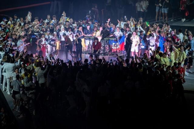 未来舞台上演“星际穿越之旅” 多图回顾巴黎奥运会闭幕式