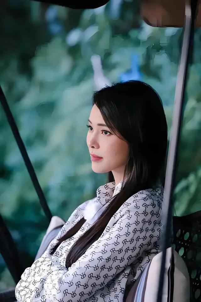 伊能静23年情史揭秘：与庾澄庆的爱恨情仇，终获小10岁真爱！