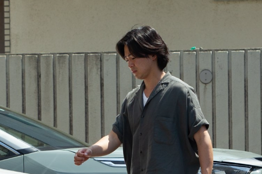 最强渣男！日本男星孕期出轨、隐婚跟女星恋爱，还委屈卖惨