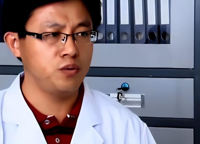 13岁山东男孩,被同事开玩笑,用高压泵往体内充气,五脏严重损坏