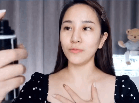 掌握这几个上妆小技巧 让你告别卡粉、起皮、脱妆等问题