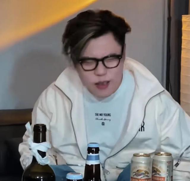 《好声音》冠军近照，李琦身材圆润认不出来，冠军不一定有好前途