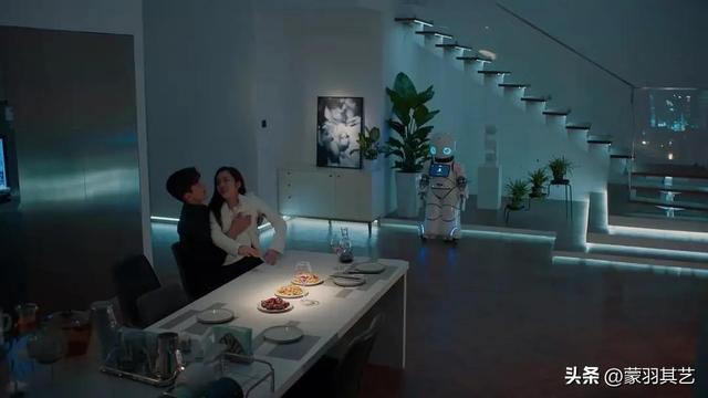 《锦衣夜行》7年未播不怪张翰,出品方被执行,女一号被限制出境