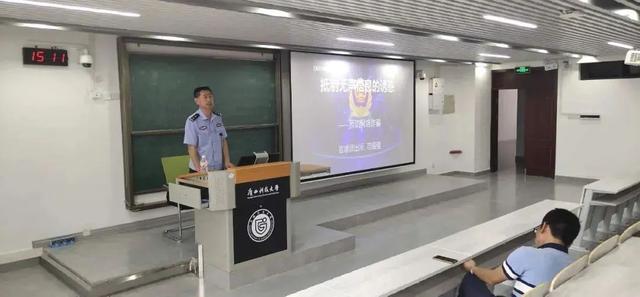 柳州警方乔装潜伏端掉一“毒巢”！深藏奶茶店内残害无数花季男女！