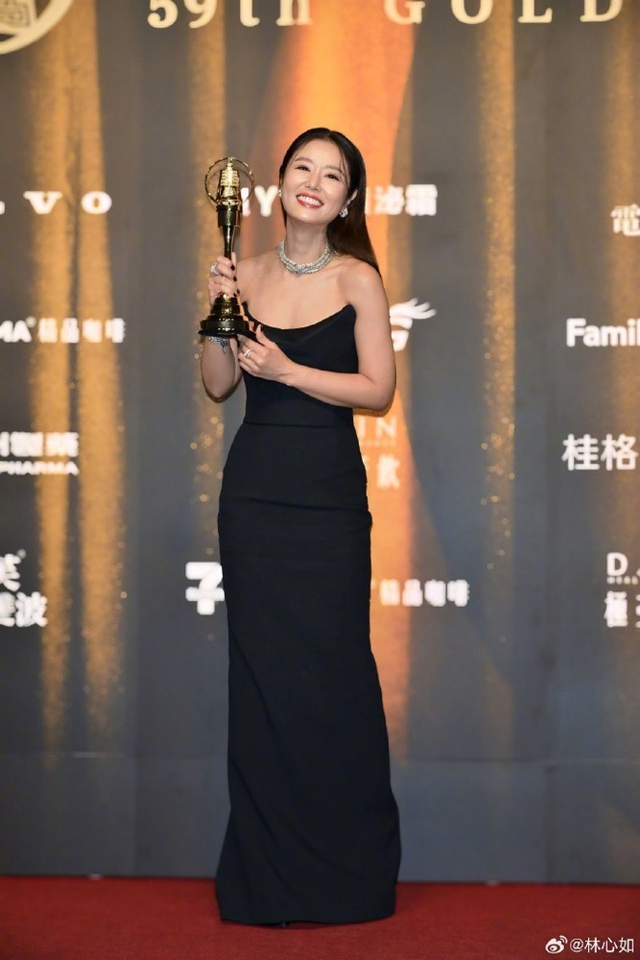 48岁林心如，官宣喜讯！