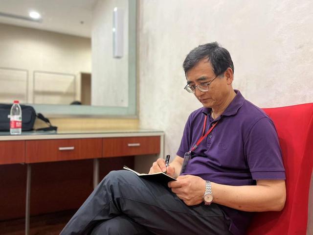 学音乐要跳出条条框框——专访中国著名长号艺术家、中央音乐学院教授赵瑞林